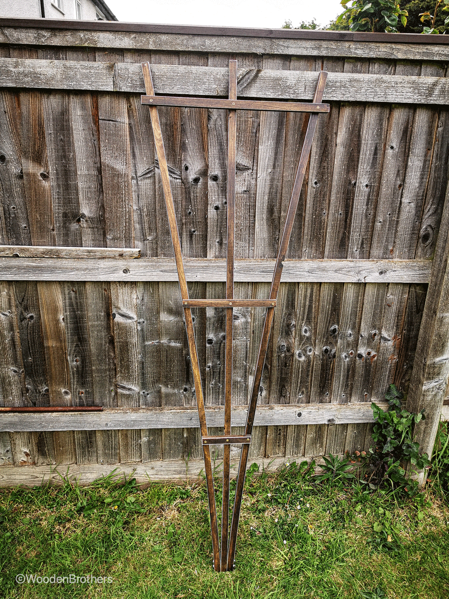 Garden fan trellis